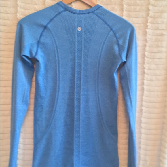 Lululemon Swiftly Tech Long Sleeve Crew - Picture 6 of 13